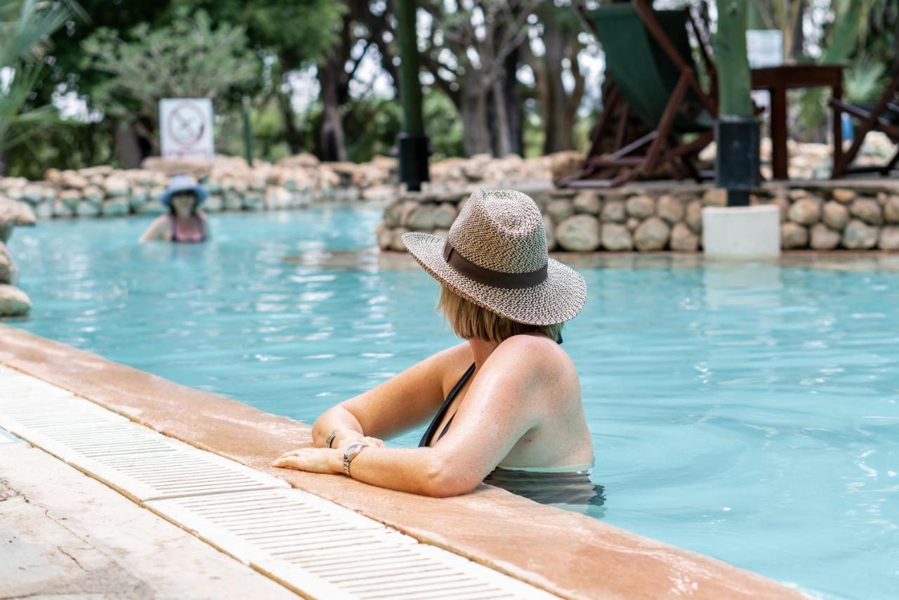 Sarova Shaba Game Lodge Archers Post ภายนอก รูปภาพ