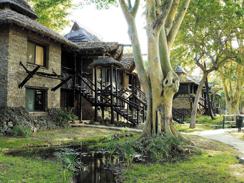 Sarova Shaba Game Lodge Archers Post ภายนอก รูปภาพ