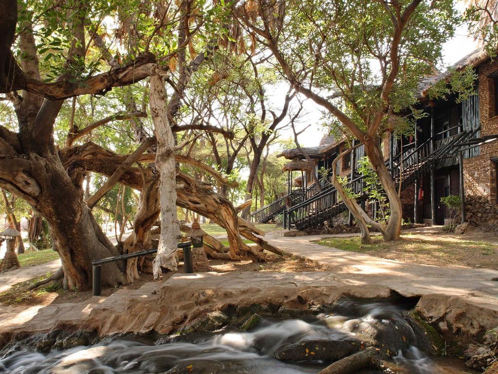 Sarova Shaba Game Lodge Archers Post ภายนอก รูปภาพ