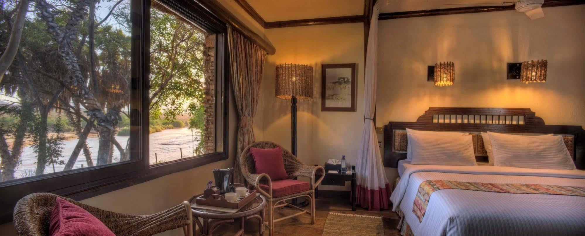 Sarova Shaba Game Lodge Archers Post ภายนอก รูปภาพ