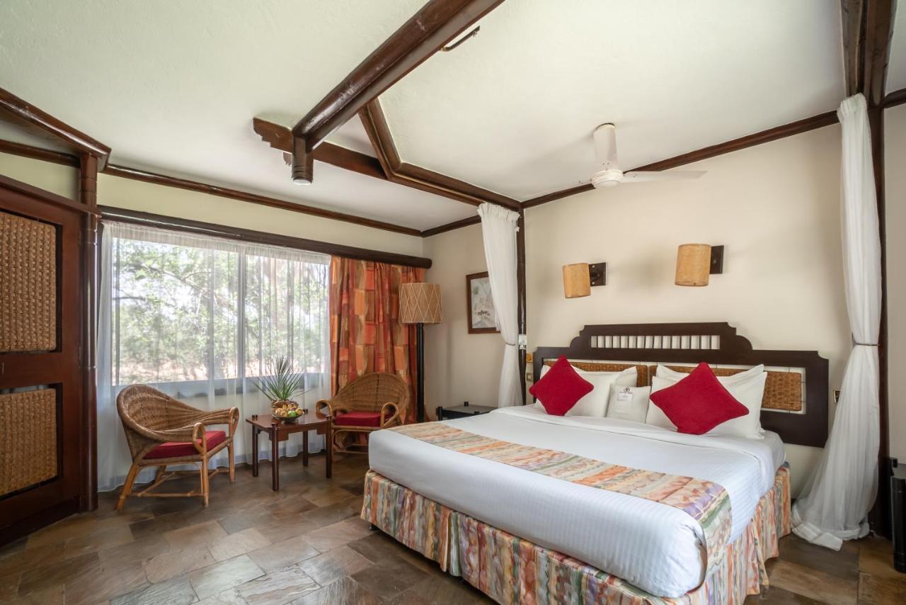 Sarova Shaba Game Lodge Archers Post ภายนอก รูปภาพ
