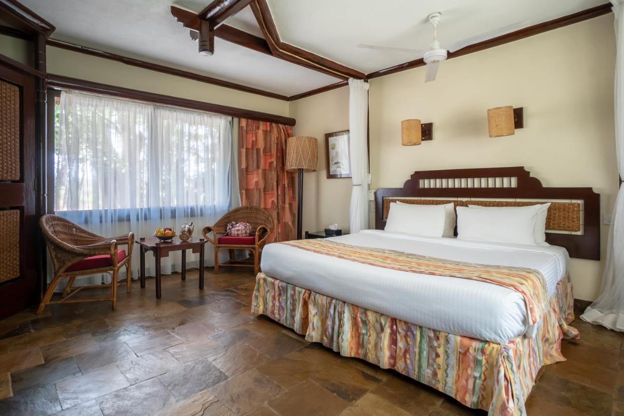 Sarova Shaba Game Lodge Archers Post ภายนอก รูปภาพ